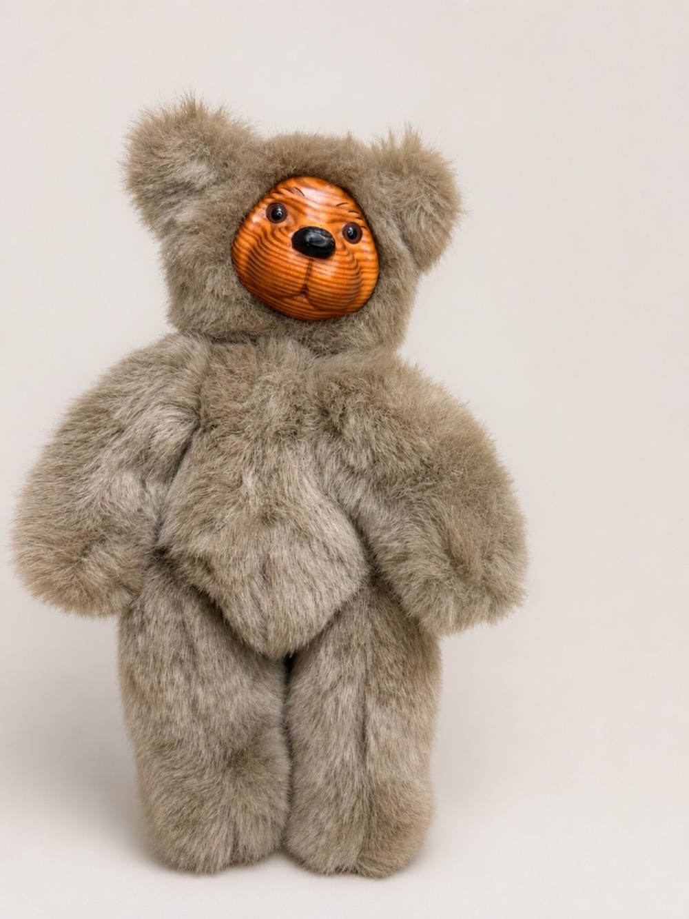 Vintage 1989 Robert Raikes Cookie Bear Wooden Face Plush 12" Jointed With Tag